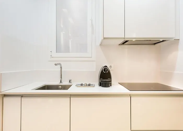 Charming Parallel Appartement *