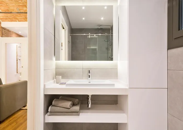 Charming Parallel Appartement *