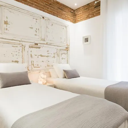 דירה Charming Parallel ברצלונה