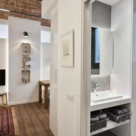 Charming Parallel * Barcelona