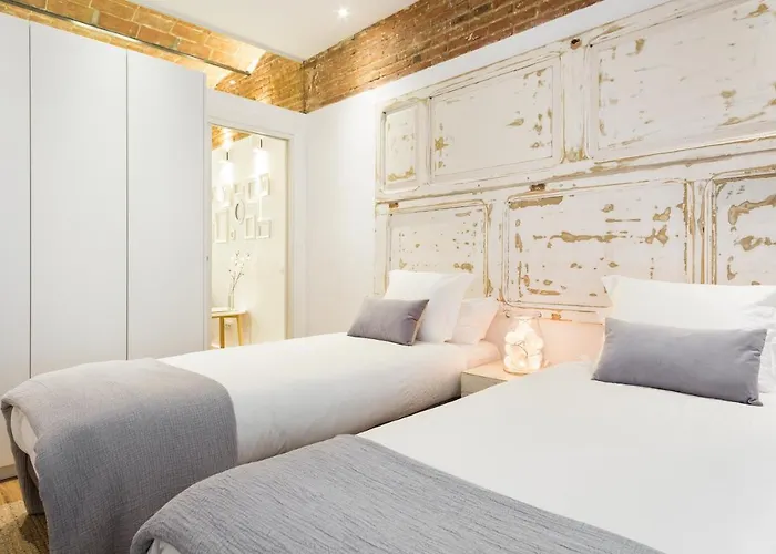 Apartment Charming Parallel Barcelona